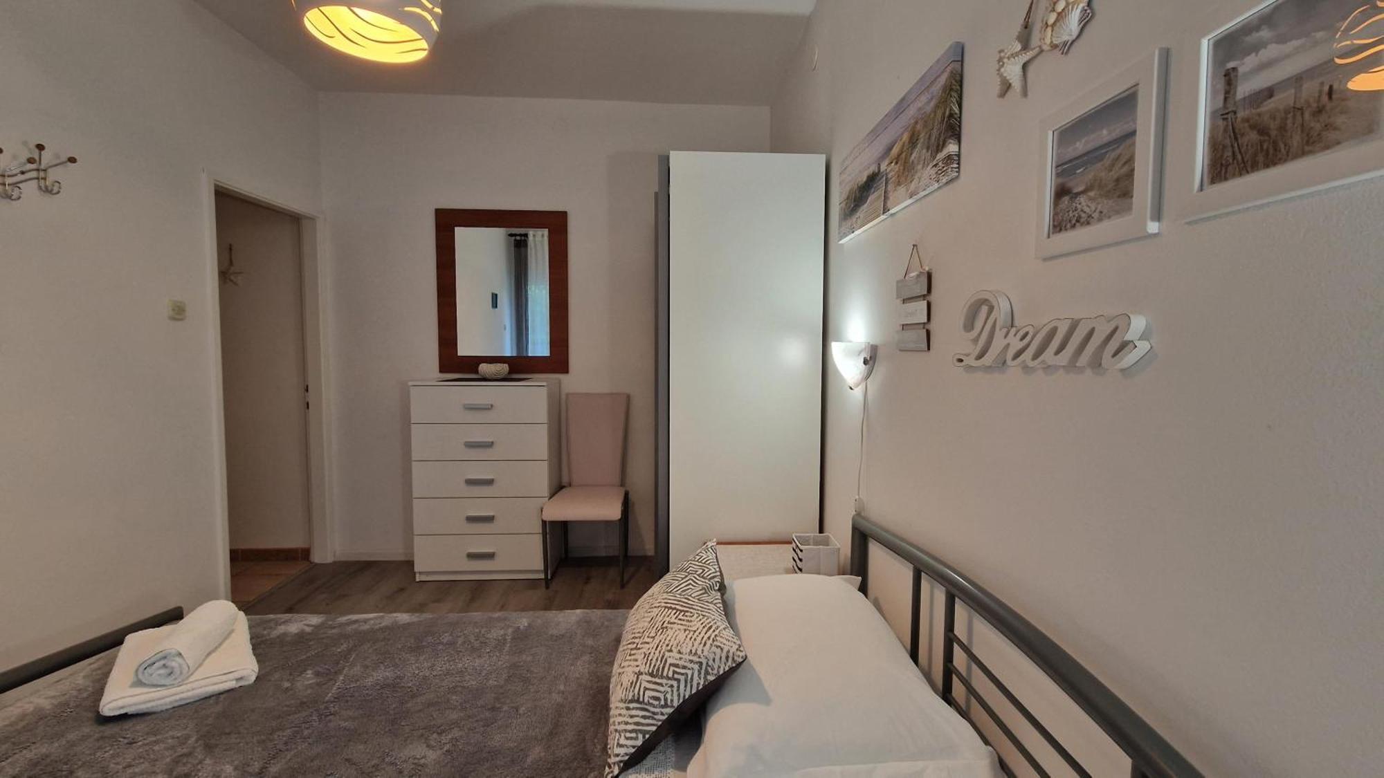 Apartments Godena 로비니 외부 사진
