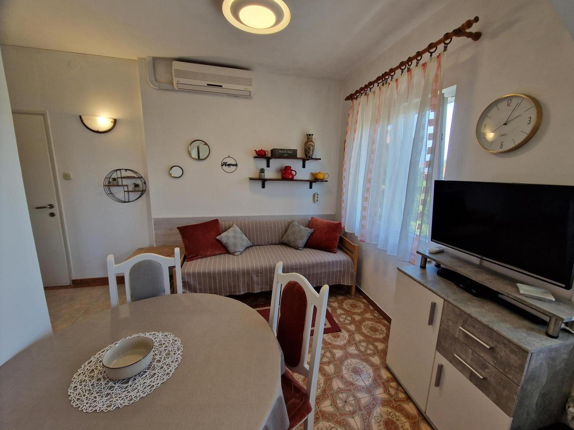 Apartments Godena 로비니 외부 사진