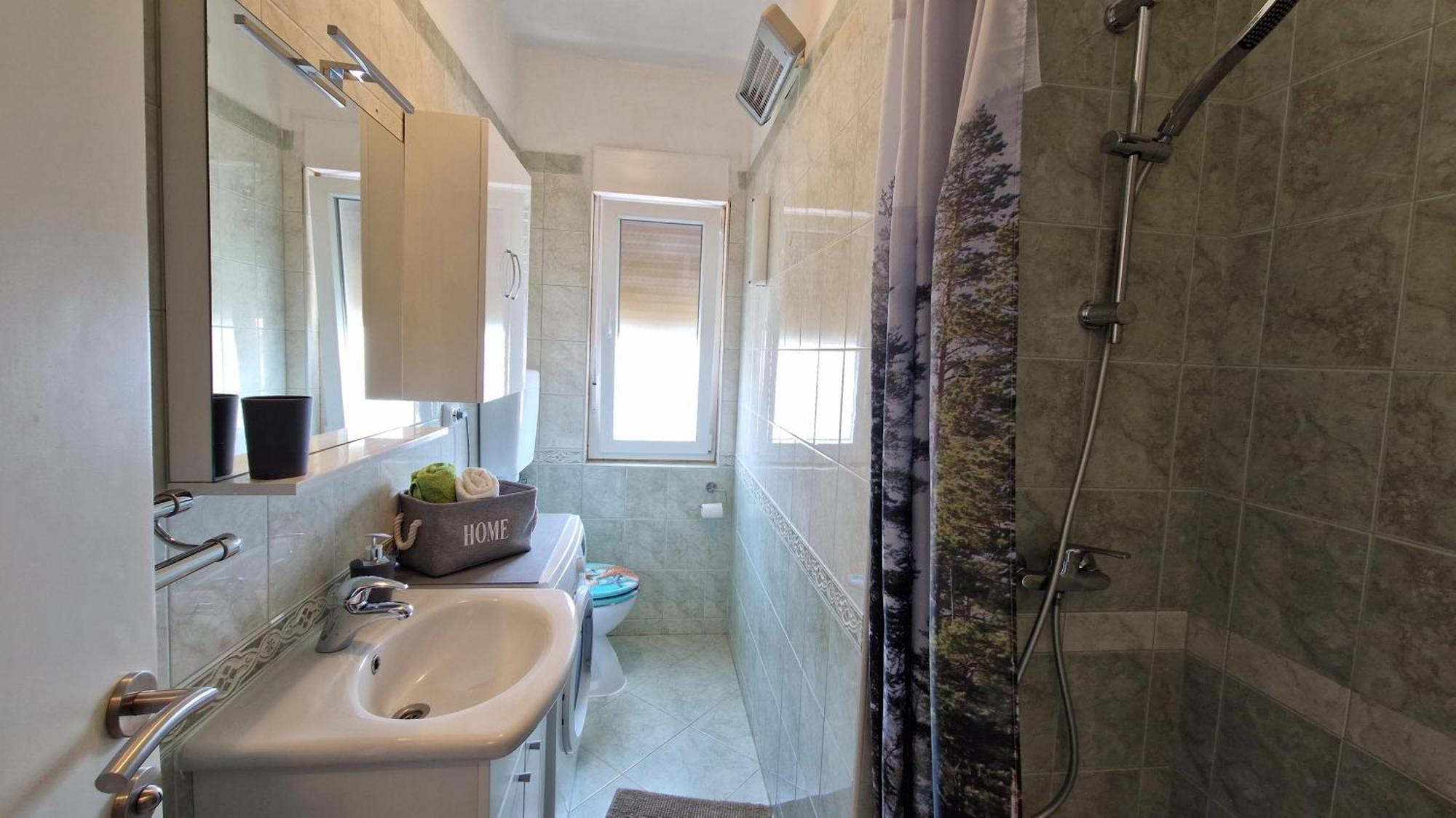 Apartments Godena 로비니 외부 사진